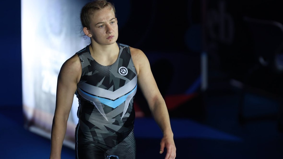 Алина Касабиева выиграла чемпионат мира по борьбе в весовой категории до 65 кг