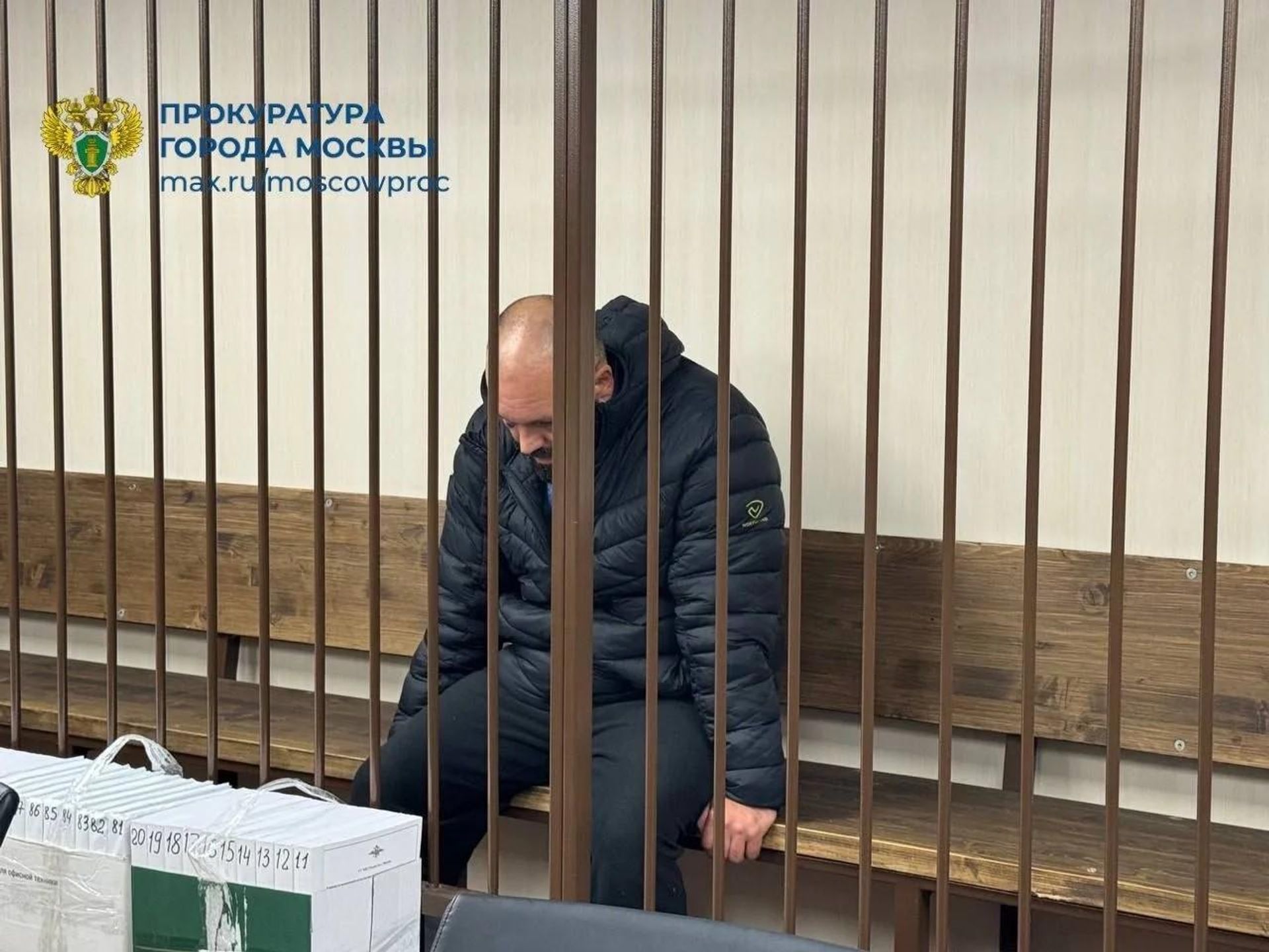 Обвиняемого в убийстве предпринимательницы и ее дочери вывезут на места преступлений