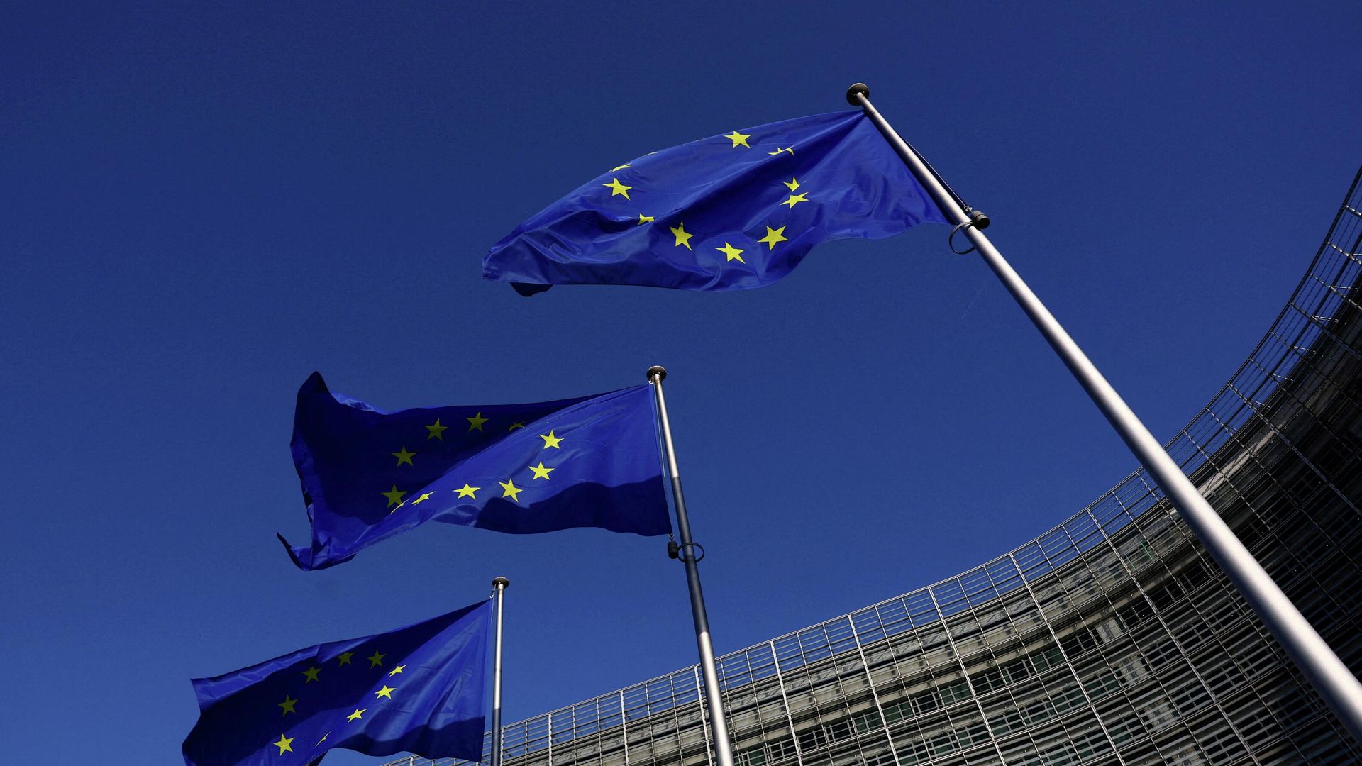Глава Минфина Швейцарии предупредила о риске кризиса евро из-за долга ЕС