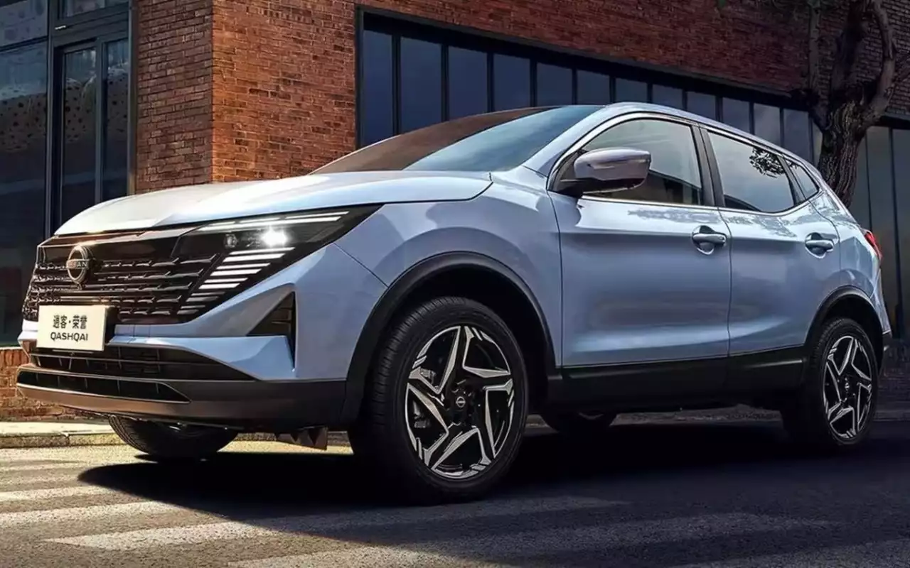 Продажи Nissan Qashqai возобновились в России: цены начинаются от 1,8 млн рублей