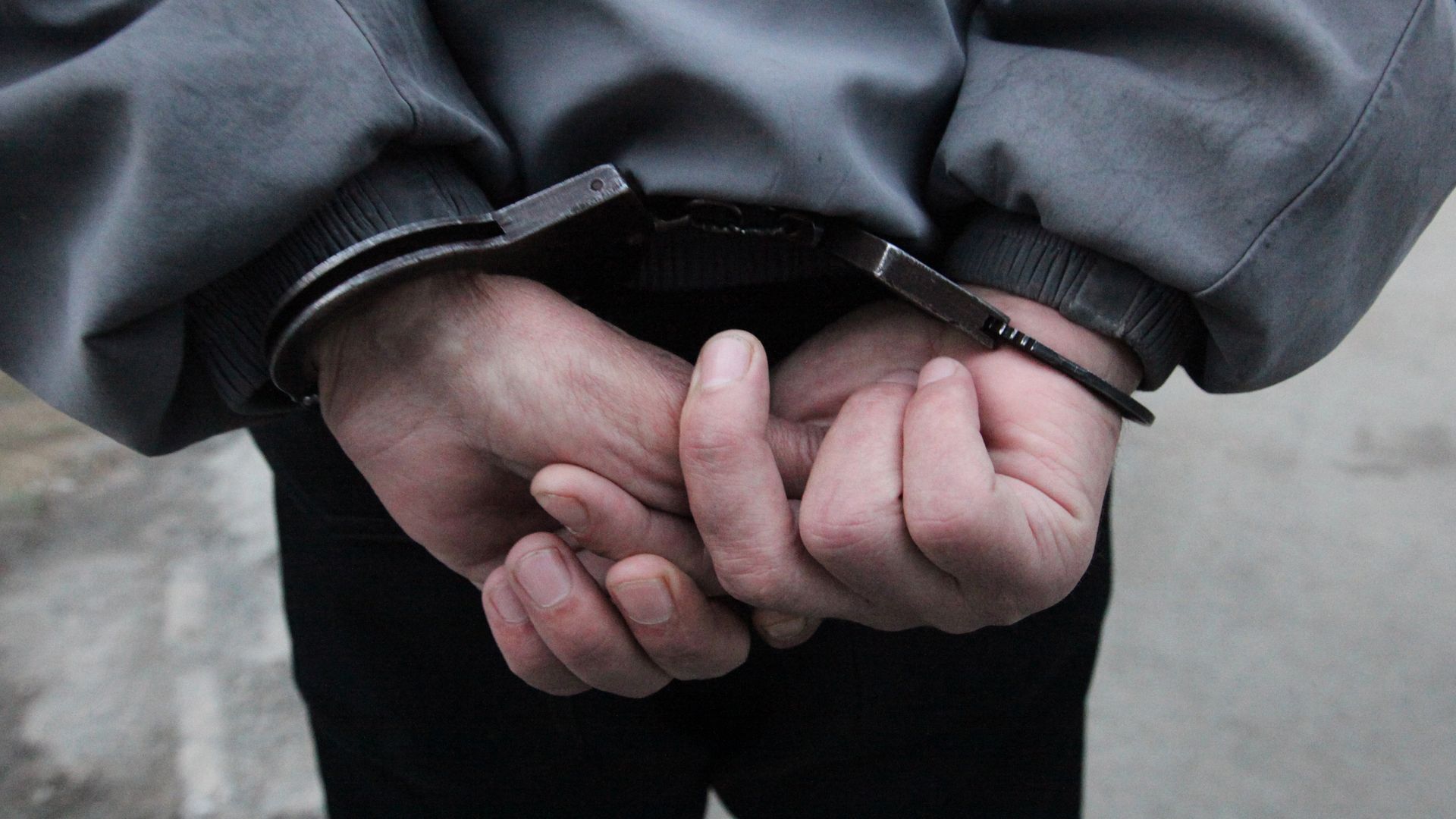 В Калуге троих жителей приговорили к срокам до 21 года за поджоги релейных шкафов