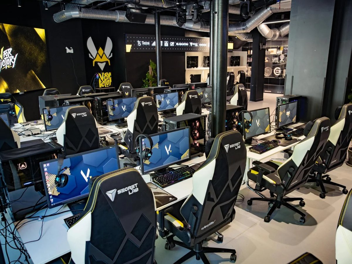 Team Vitality временно закрыла парижское пространство V.Hive после разгрома