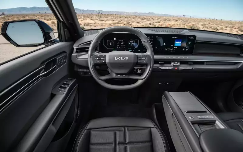 Kia обновила EV9: богатое оснащение и бесплатный овербуст