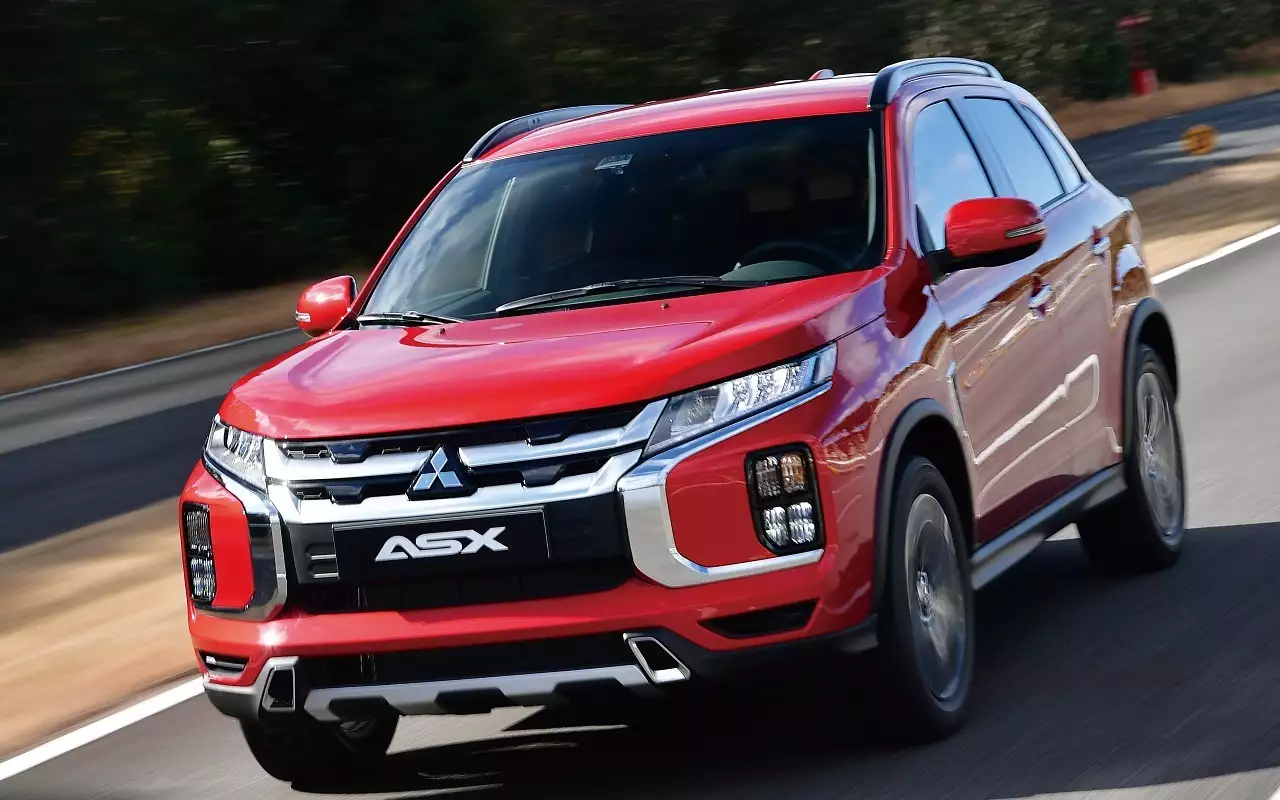 Mitsubishi ASX возвращается в Россию через ОАЭ: цены начинаются от 2,4 млн рублей