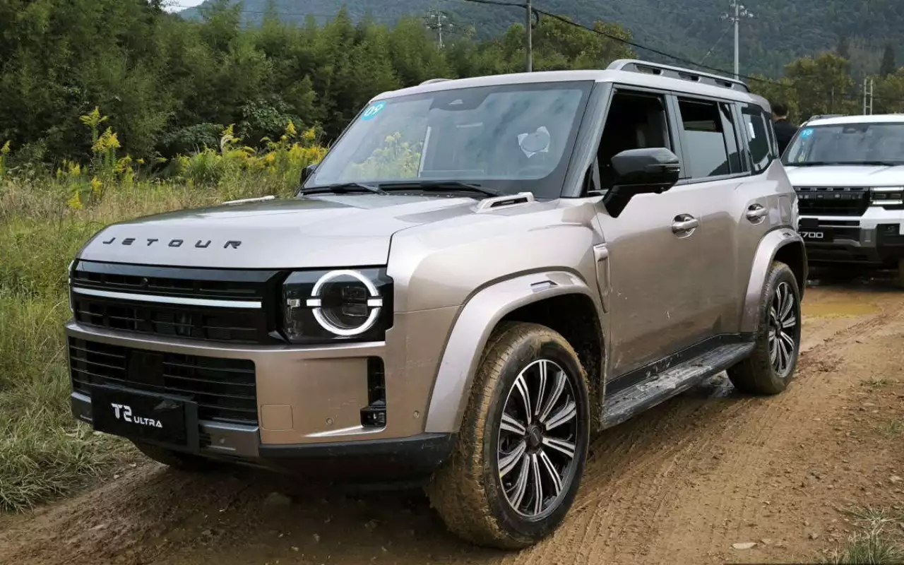 Jetour представила глобальную версию обновленного T2 Ultra