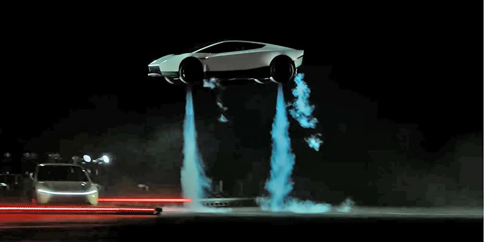 Tesla не гарантирует выпуск Roadster Rocket даже при депозите до 0 тысяч