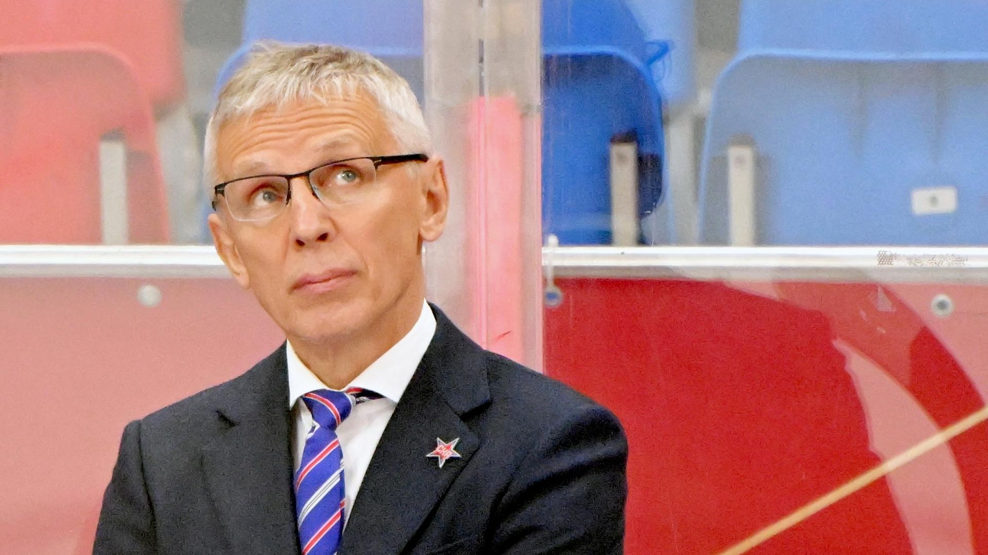СКА отправил в отставку Игоря Ларионова и назначил Андрея Разина