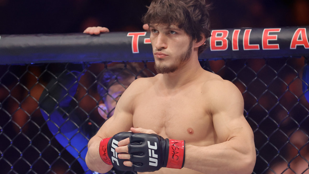 UFC 333 в Абу-Даби: Волкановски встретится с Евлоевым, Ян — с Двалишвили
