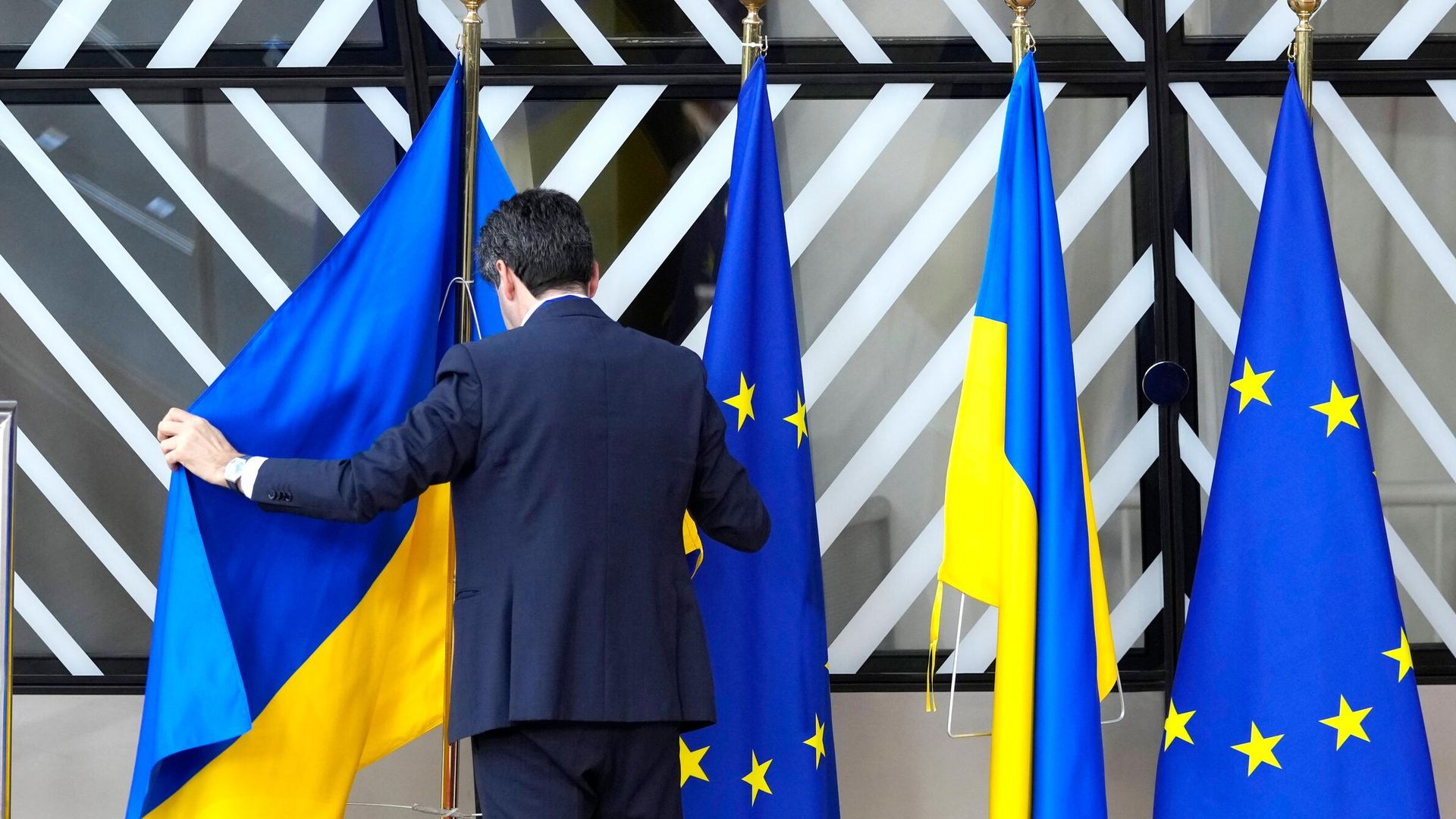 Фон дер Ляйен: финансовые потребности Украины продолжат расти