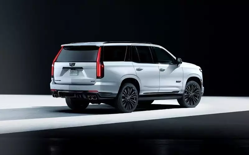 Cadillac выпустит 252 юбилейных Escalade-V с индивидуальными VIN
