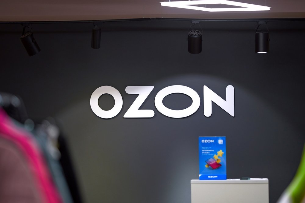 Исследование Ozon: большинство родителей ходят в ПВЗ вместе с детьми