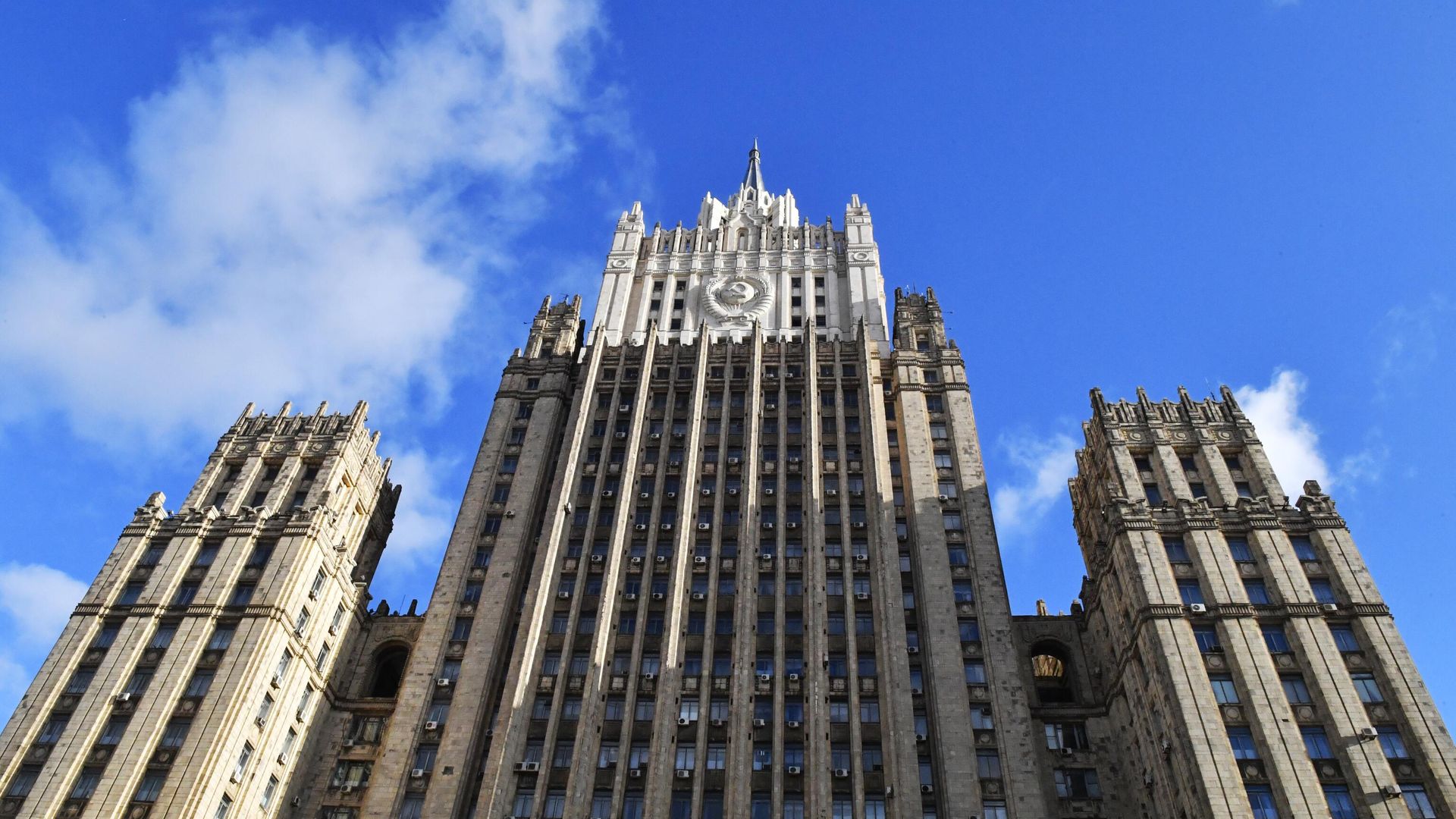 Испанский эксперт: вера в «российскую угрозу» в Испании снижается