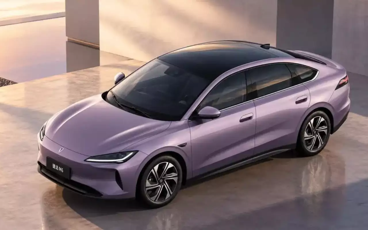 Электрический седан Jetta M6 поступил в продажу в Китае