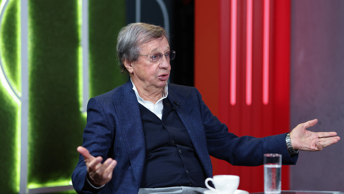 Юрий Сёмин отреагировал на информацию об интересе «Факела»