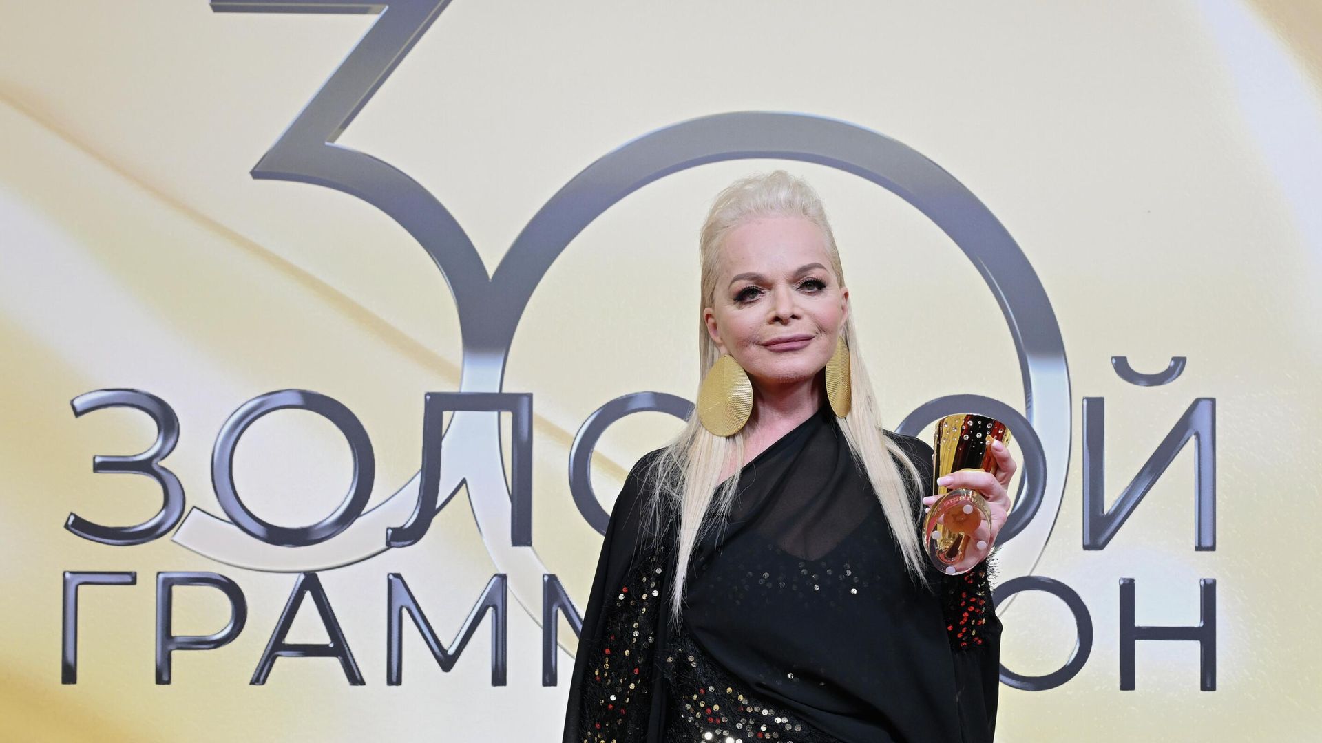 Лариса Долина рассказала, как относится к мемам со своим участием