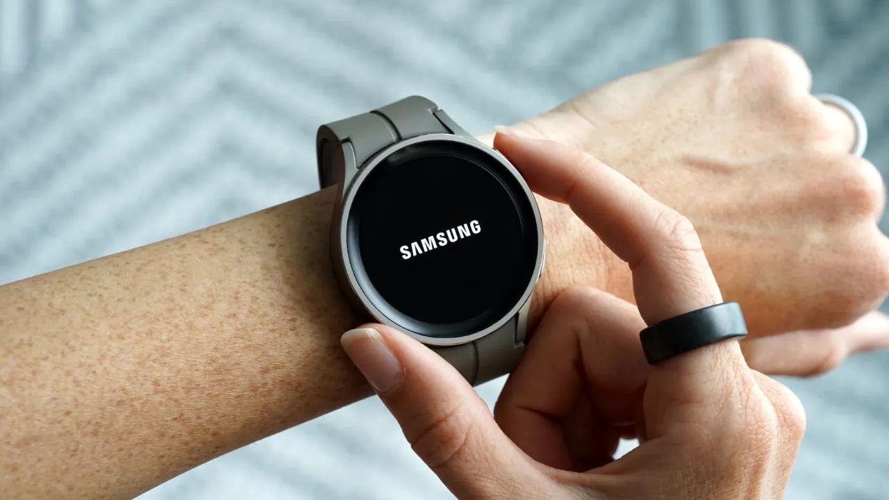 Владельцы Samsung Galaxy Watch пожаловались на ожоги от часов