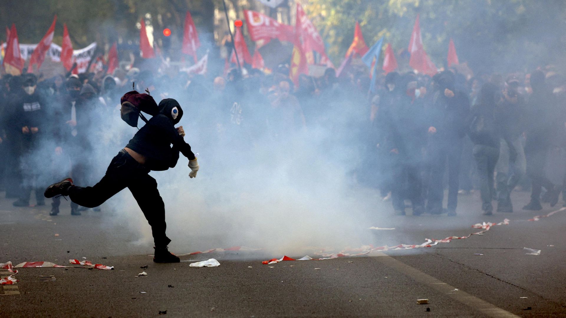 Во Франции на акциях протеста задержали несколько сотен человек