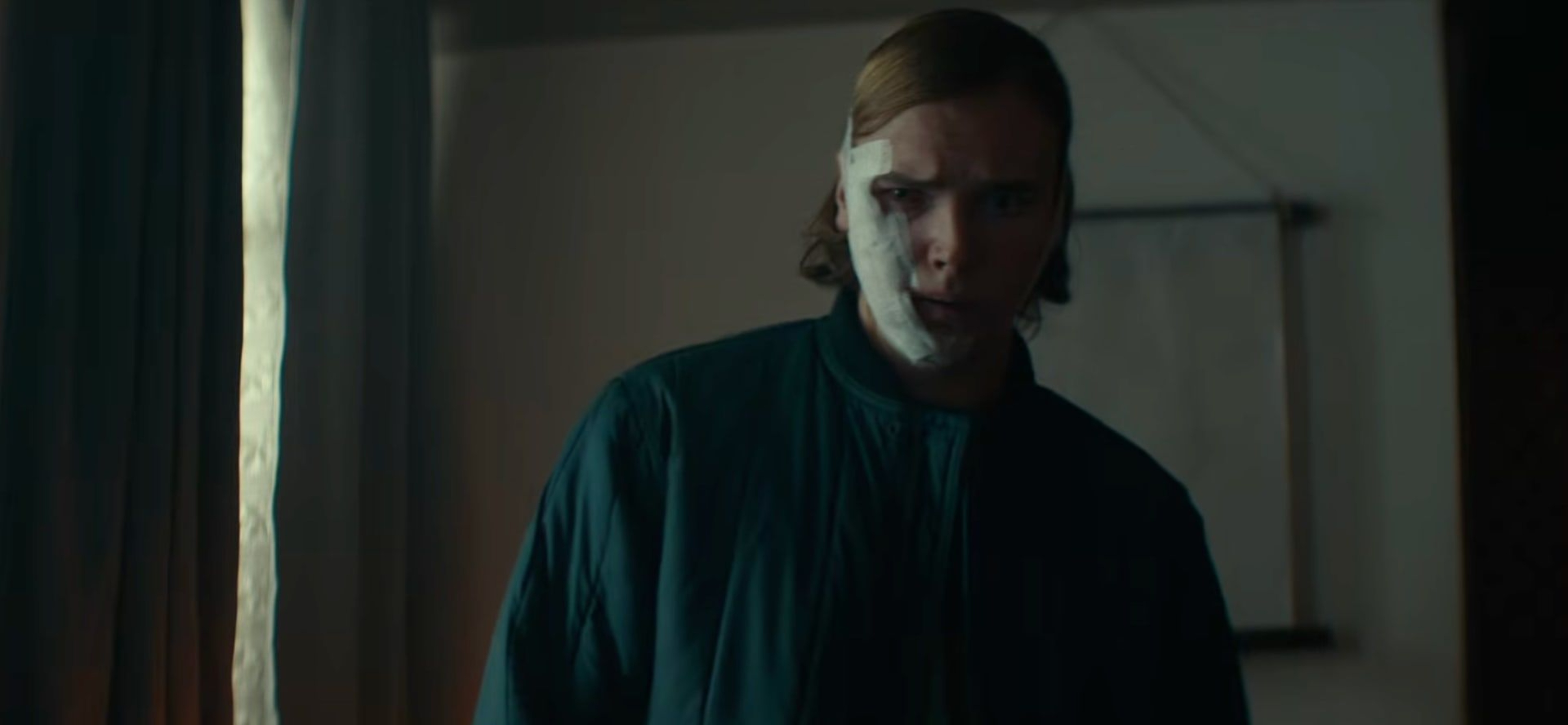 A24 показала тизер хоррора «Октябрь» Джереми Солнье