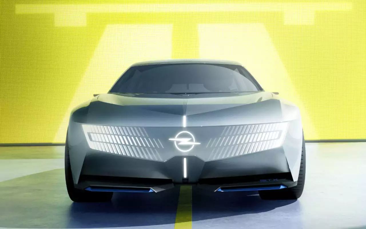 Opel покажет на Auto Zürich 2026 электрический хот-хэтч и концептуальный универсал