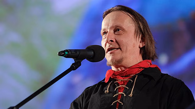 Охлобыстин рассказал, что пока не общается с освободившимся Ефремовым