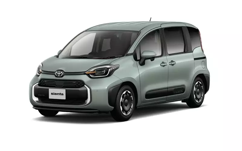 Семиместную Toyota Sienta во Владивостоке предлагают от 1,84 млн рублей