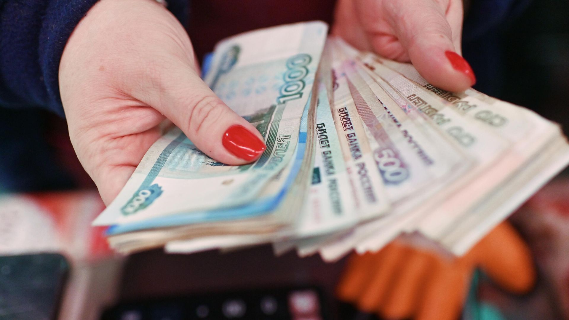 ФНС тестирует модель для выявления скрывающих доходы самозанятых