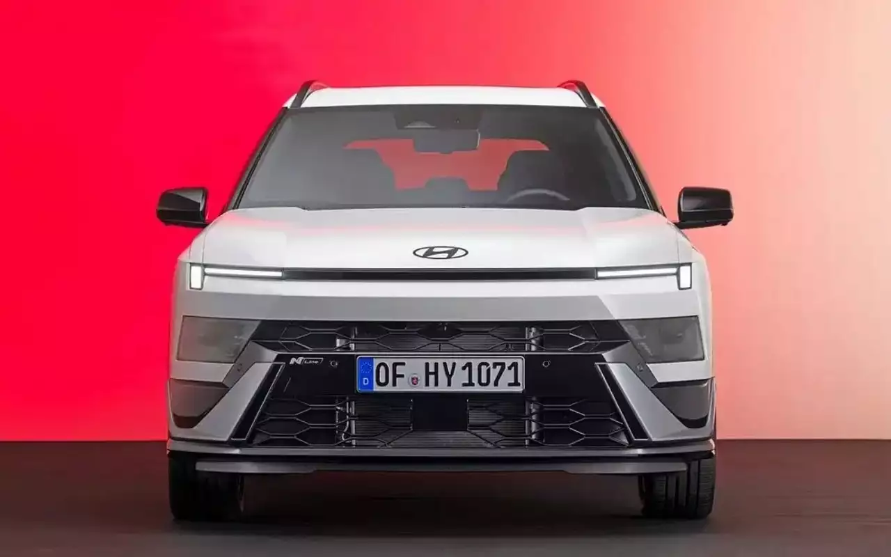 Hyundai представила обновлённый кроссовер Bayon с гибридной установкой