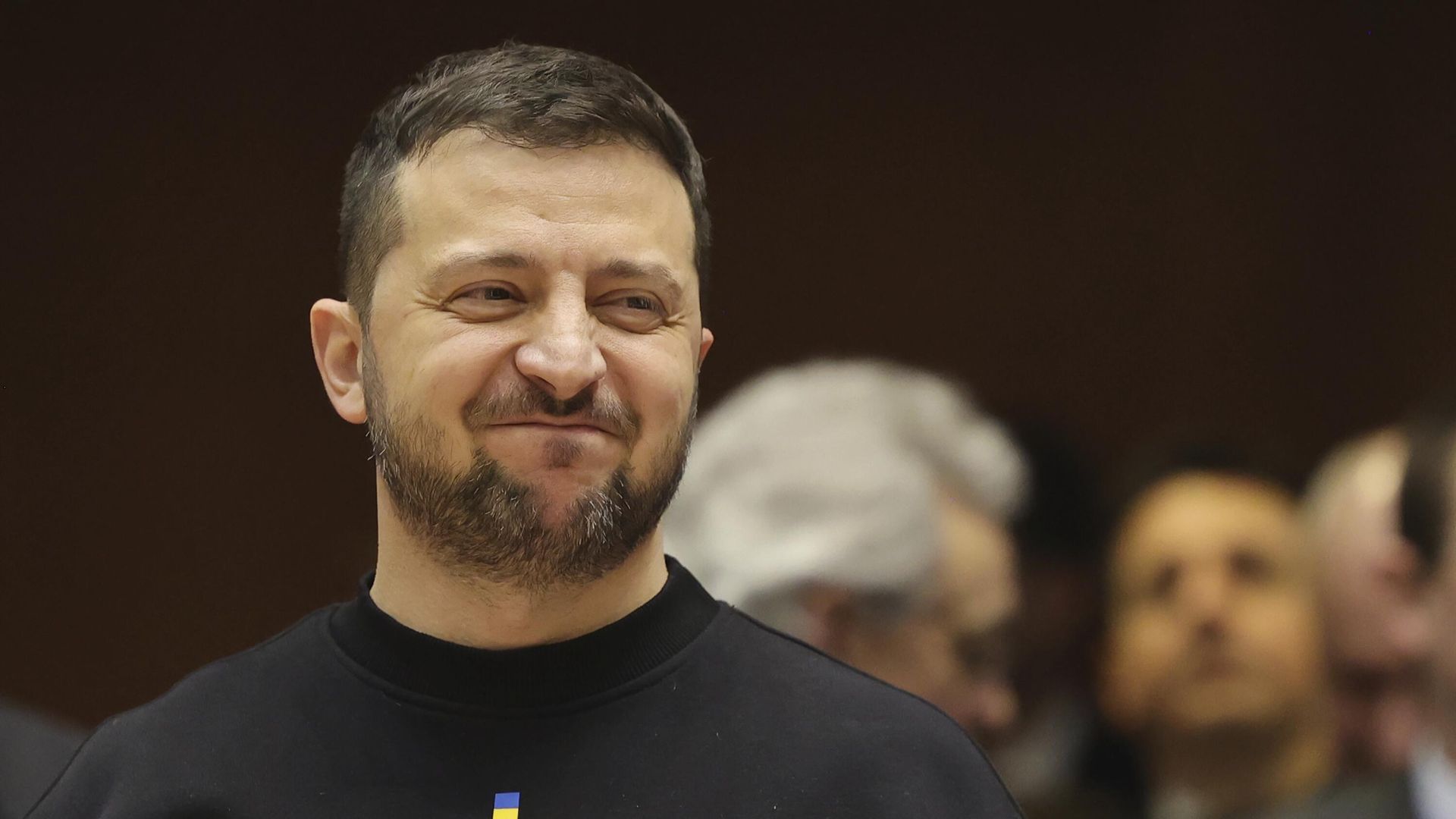 Зеленский попросил у ЕС 70 млрд евро на военные расходы Украины в 2027 году