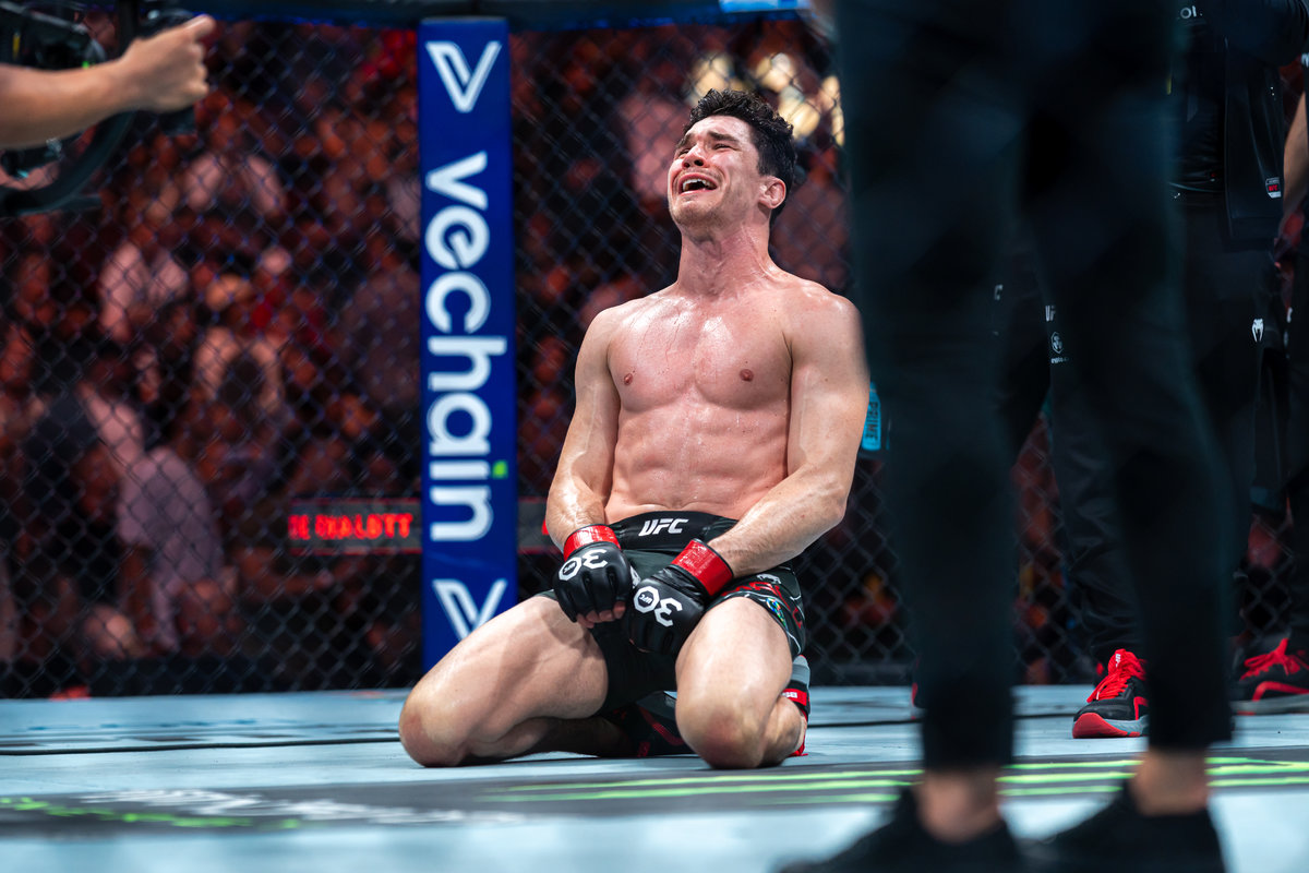 Бакли и Мэлотт возглавят турнир UFC Fight Night 291 в Эдмонтоне