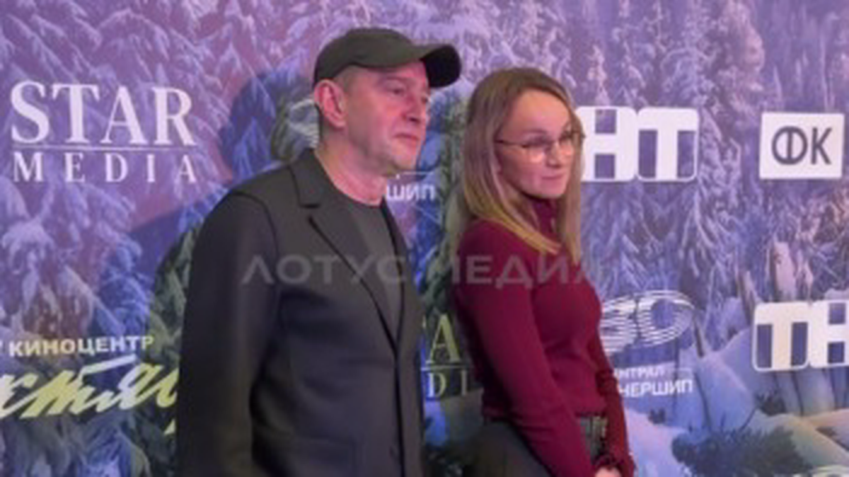 Константин Хабенский впервые за долгое время вышел в свет с Ольгой Литвиновой