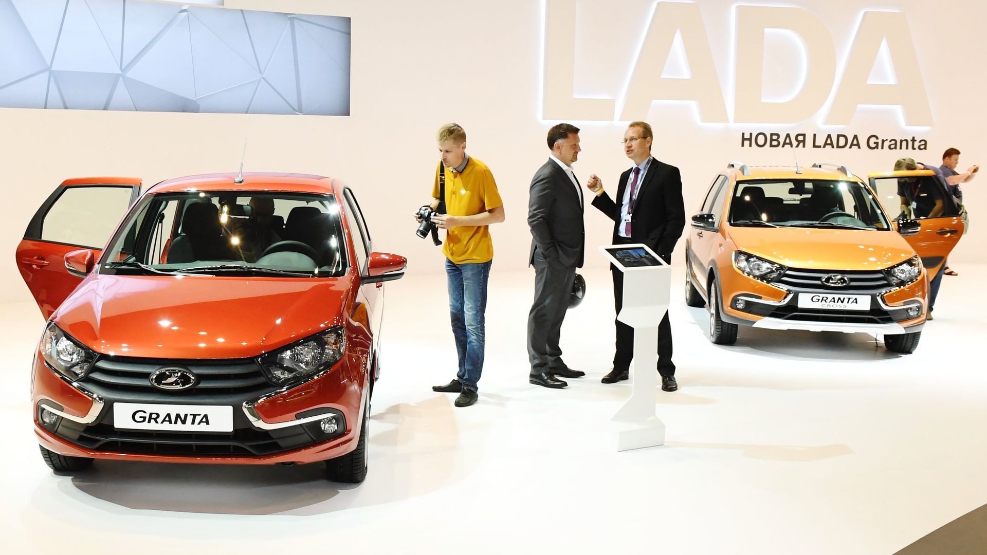Lada Iskra может войти в топ-10 самых продаваемых автомобилей России по итогам 2026 года