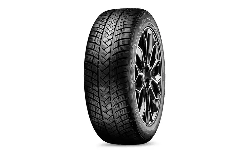 Goodyear UltraGrip Performance 3 возглавила тест зимних шин Tyre Reviews