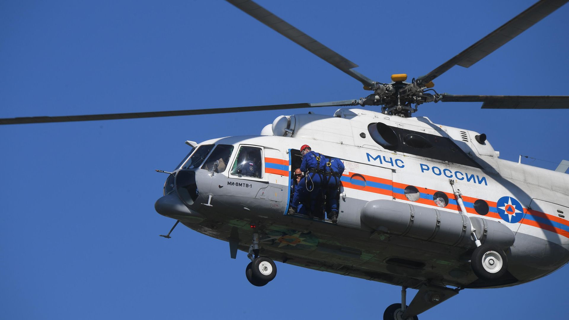 В Москве при тушении пожара обрушилась кровля выселенного здания