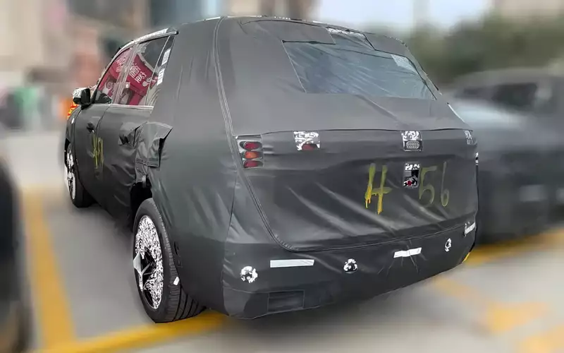 Geely Starship 8 заметили на испытаниях: кроссовер будет крупнее EX5