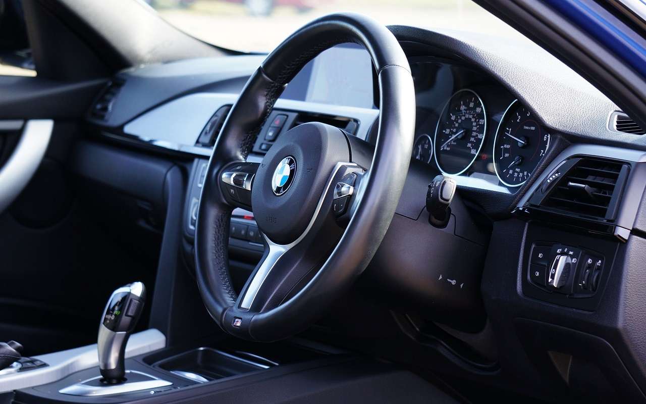 BMW M объяснила, почему механика может исчезнуть из будущих моделей