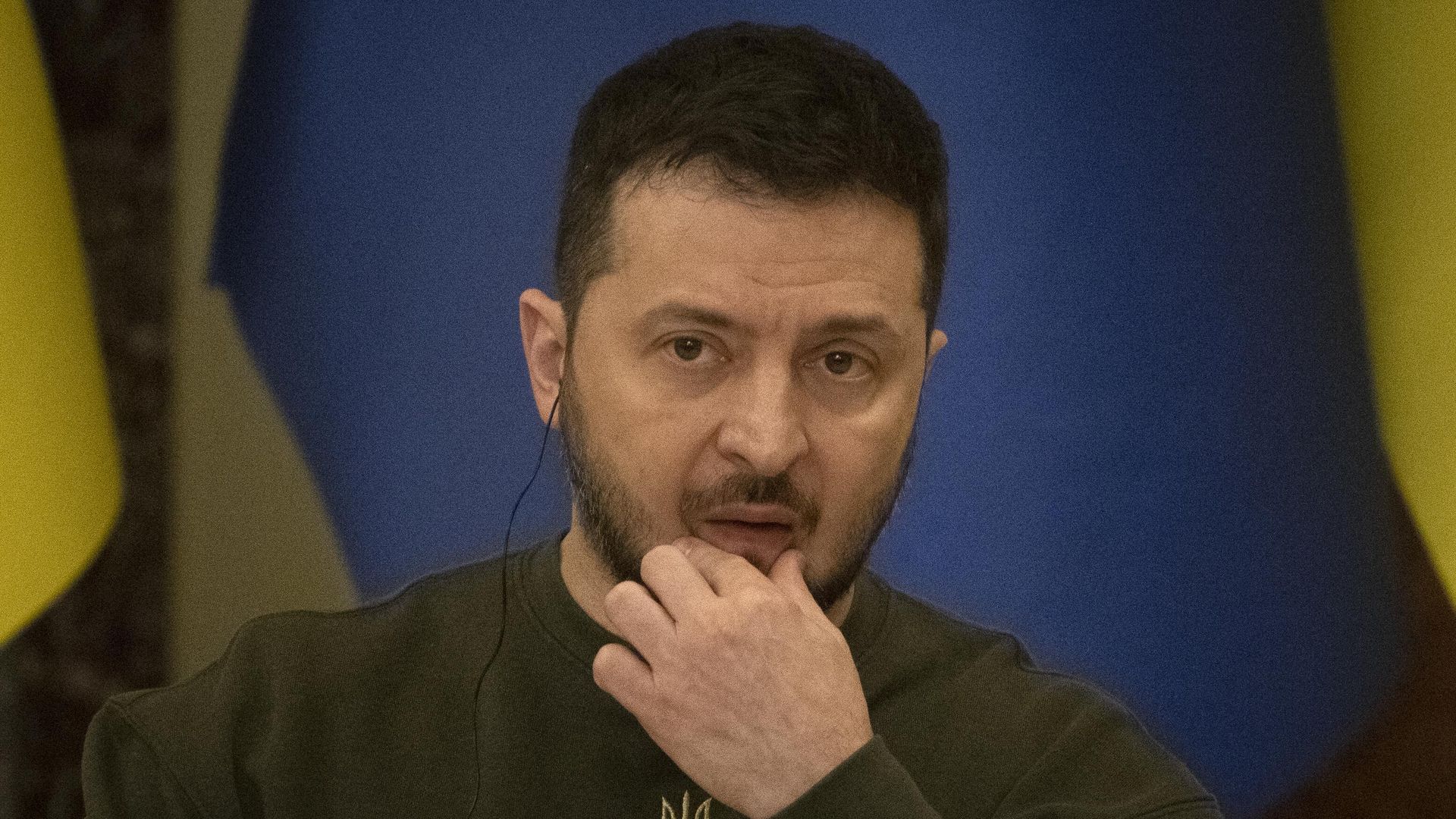 Рада продлила военное положение и мобилизацию на Украине до января 2027 года