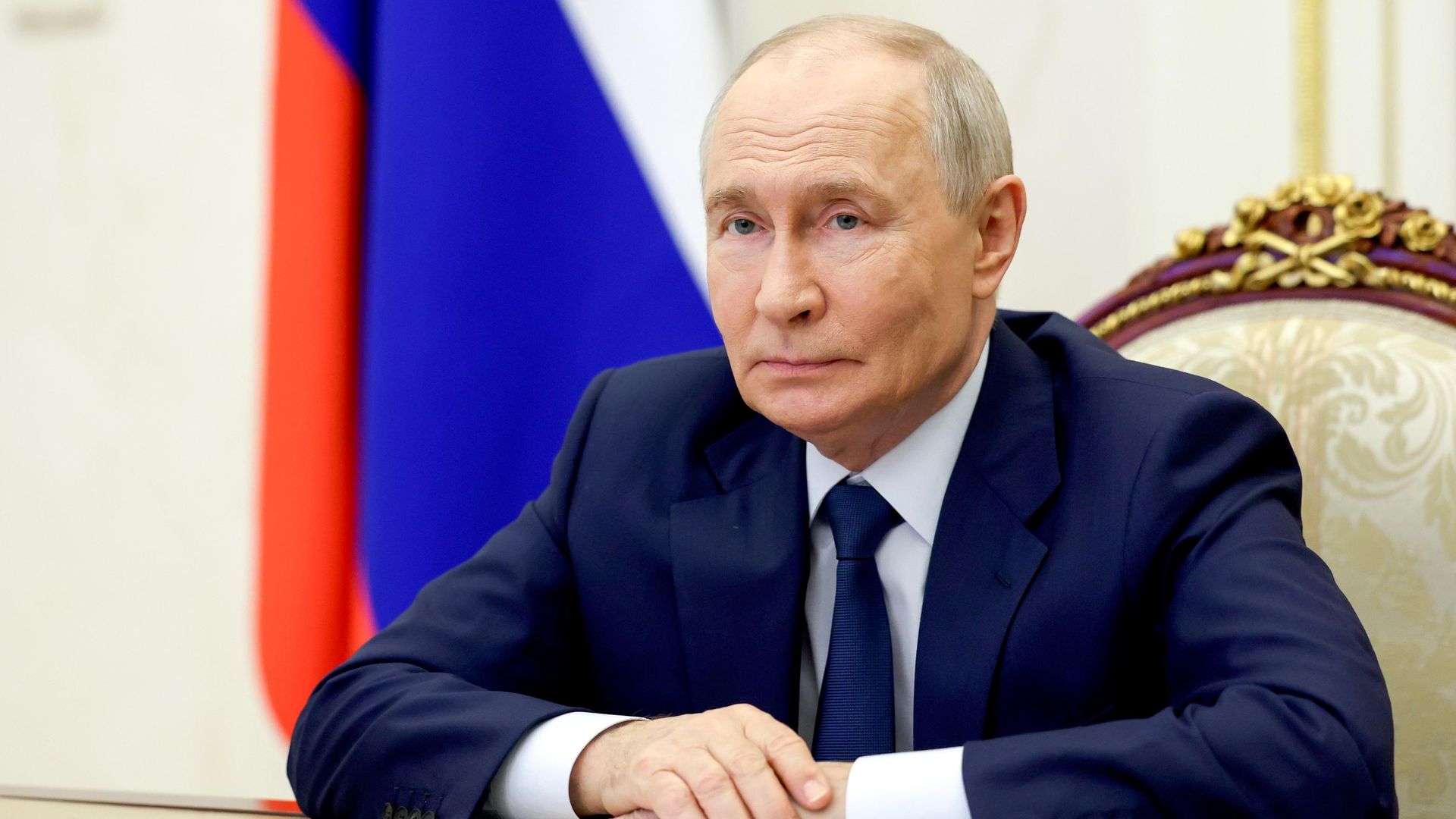 Путин поручил усилить взаимодействие с компаниями для противодействия киберугрозам