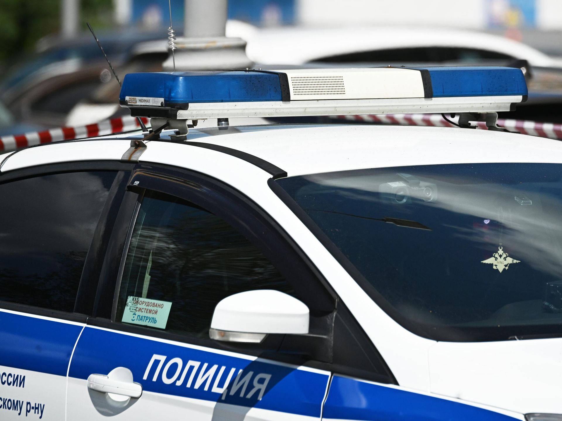 В Екатеринбурге арестовали 17-летнего подростка по делу о поджоге полицейских машин