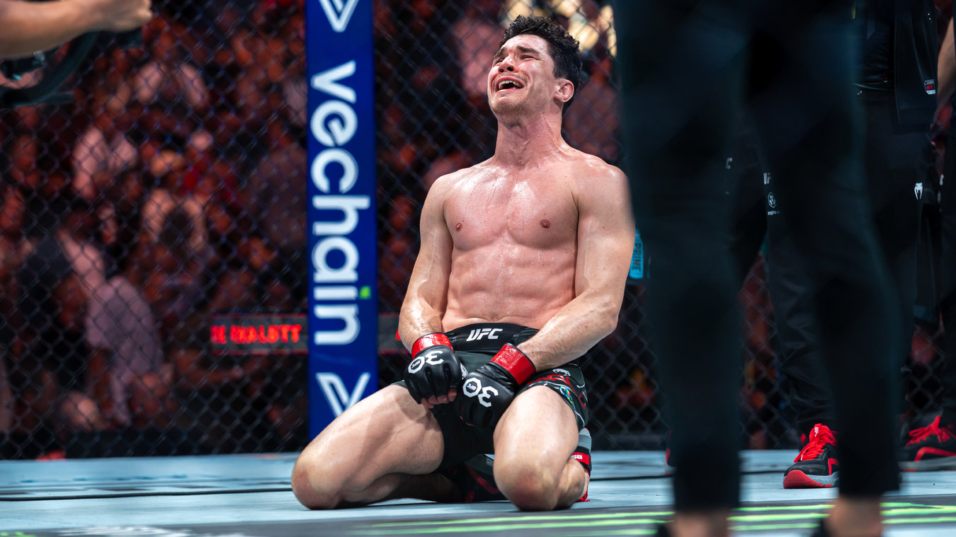 Бакли и Мэлотт возглавят турнир UFC Fight Night 291 в Эдмонтоне