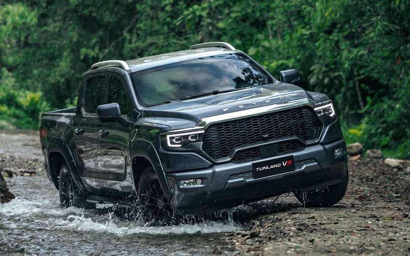 Бензиновый Foton Tunland V9 в России получил скидку 400 тысяч рублей