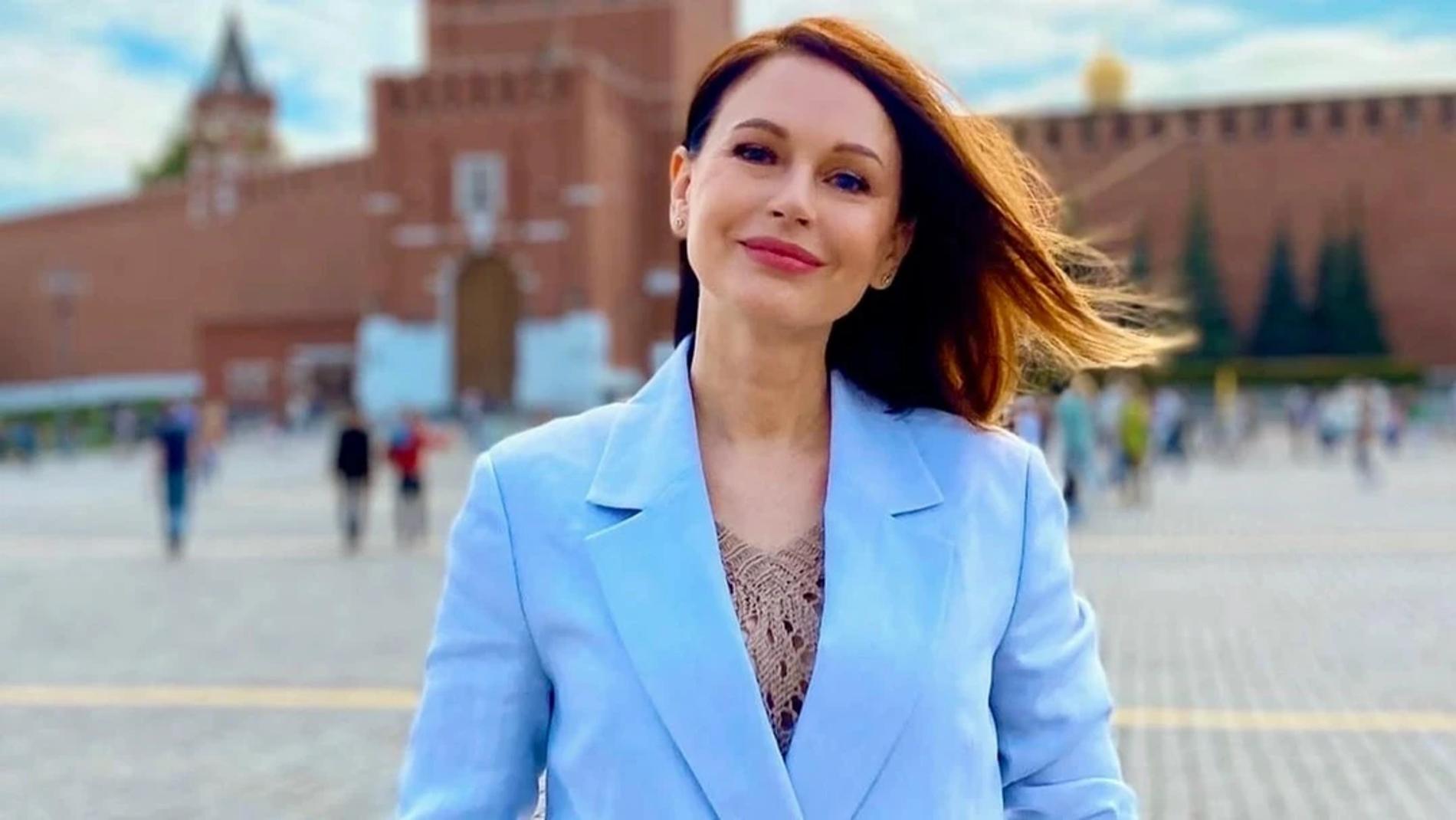 Ирина Безрукова рассказала о завершении романтических отношений и травме