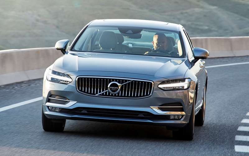 Какие автомобили Volvo продают в России в 2026 году