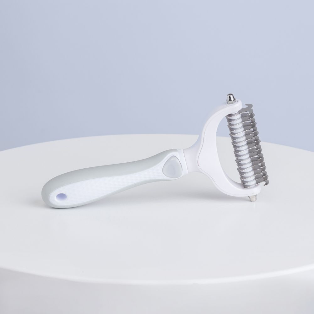 Колтунорез для кошек и собак 18.5 см, серо-белый