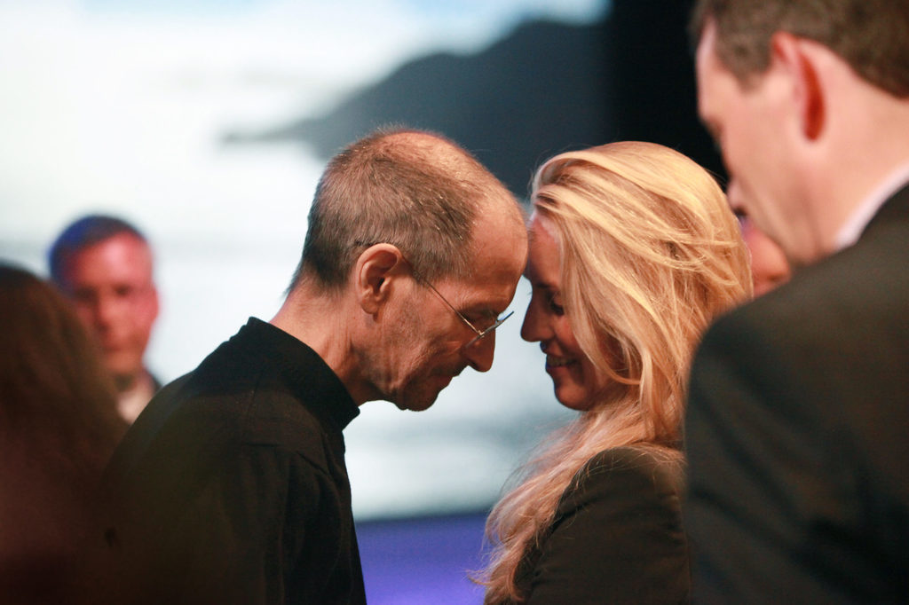 Стив Джобс и Лорен Пауэлл.jpg