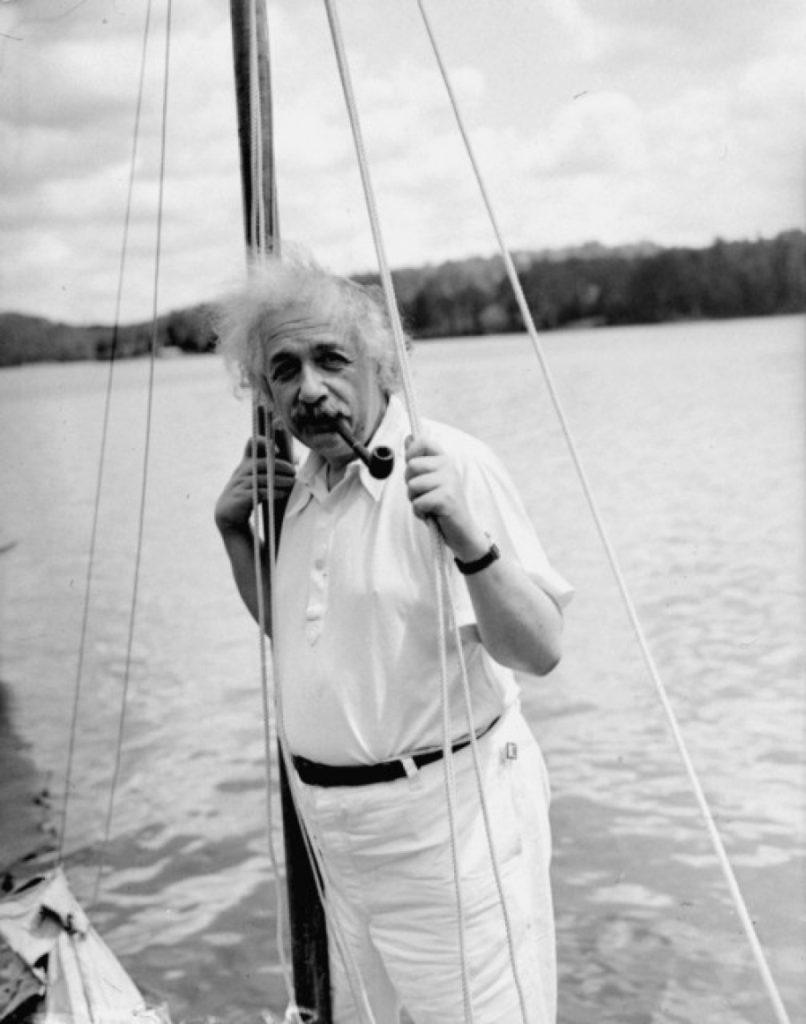 Альберте Эйнштейне любил парусники