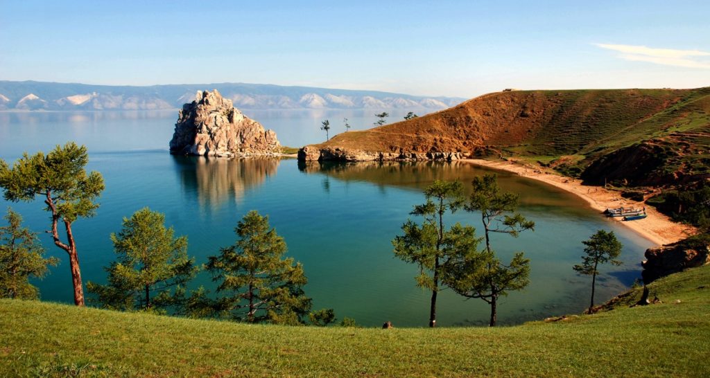 10 самых крупных и знаменитых озер на Земле