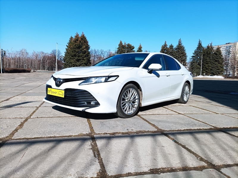 Toyota Camry 2021 — аренда и прокат в Тольятти | А-Прокат