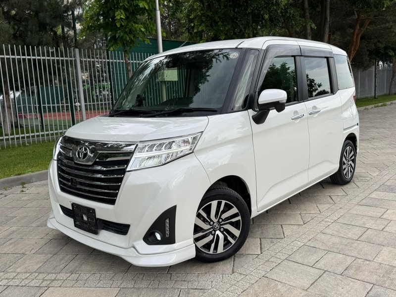 Toyota TOYOTA ROOMY 2018 — аренда и прокат в Краснодаре | А-Прокат