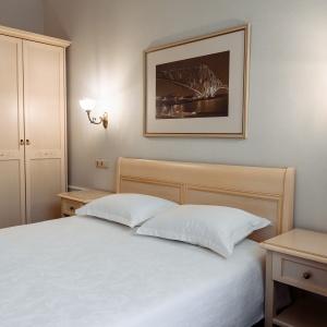 Astor Hotel