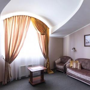 Гостиница Корона